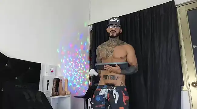 john cartter1 online show from February 24, 2025, 5:20 pm