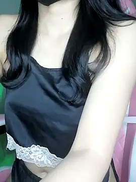 Snapshot of _Linez_ chatting on March 15, 2025, 8:32 pm  Linez  online show from March 15, 2025, 8:32 pm