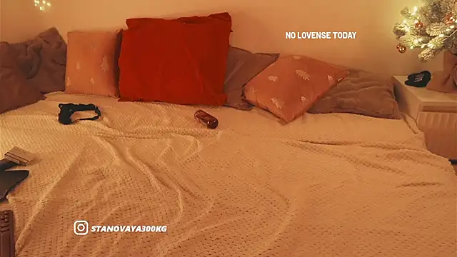 Snapshot of kris69kiss chatting on December 24, 2024, 6:50 pm kris69kiss online show from December 24, 2024, 6:50 pm