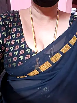 ananya956 online show from September 27, 2025, 12:32 pm