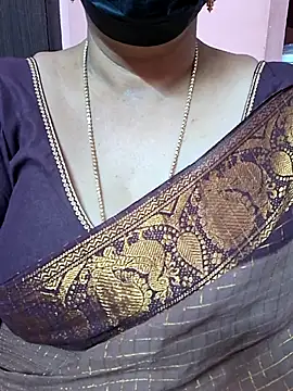 ananya956 online show from October 11, 2025, 1:20 pm