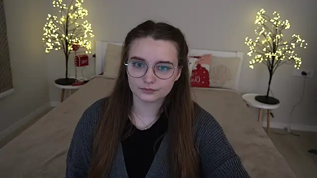 Snapshot of MagicPeachh_ chatting on January 6, 2025, 2:58 pm MagicPeachh online show from January 6, 2025, 2:58 pm