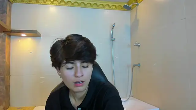 Snapshot of Bryce_Evans chatting on October 14, 2025, 3:13 pm Bryce Evans online show from October 14, 2025, 3:13 pm