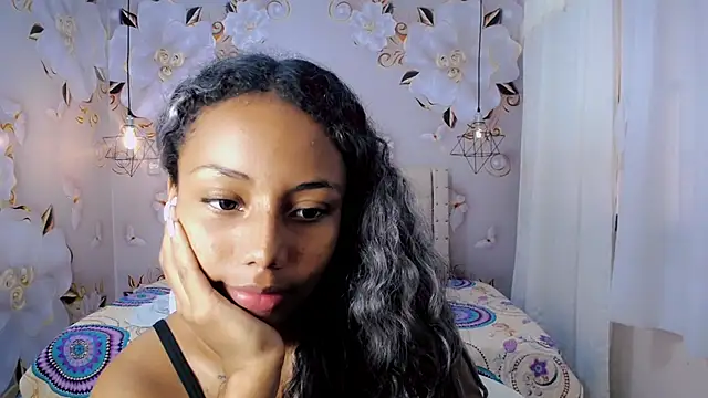 jasmin brunette  online show from December 21, 2024, 3:53 pm