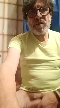 Snapshot of felice66 chatting on December 24, 2024, 5:23 pm felice66 online show from December 24, 2024, 5:23 pm