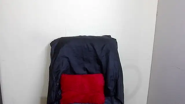 Snapshot of Xingfei chatting on February 13, 2025, 10:22 pm Xingfei online show from February 13, 2025, 10:22 pm