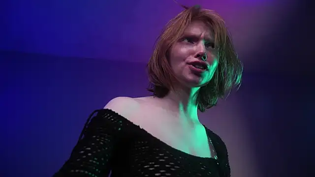 ginger hugs online show from February 8, 2025, 4:14 am