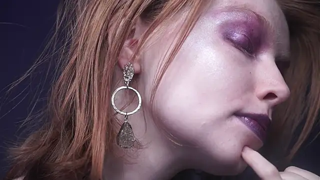 ginger hugs online show from February 27, 2025, 10:09 pm