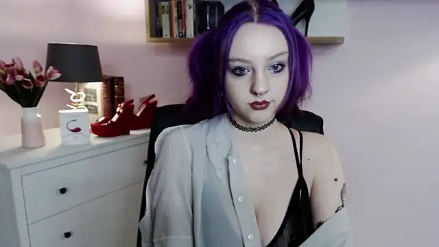 Snapshot of MadelineLust chatting on March 2, 2025, 2:43 pm MadelineLust online show from March 2, 2025, 2:43 pm