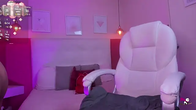 Snapshot of Chloe_fischer_ chatting on January 11, 2025, 1:22 pm Chloe fischer online show from January 11, 2025, 1:22 pm