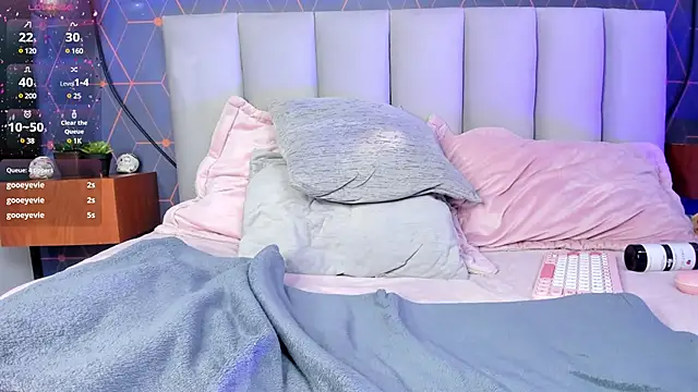 Snapshot of Chloe_fischer_ chatting on January 22, 2025, 5:17 pm Chloe fischer online show from January 22, 2025, 5:17 pm