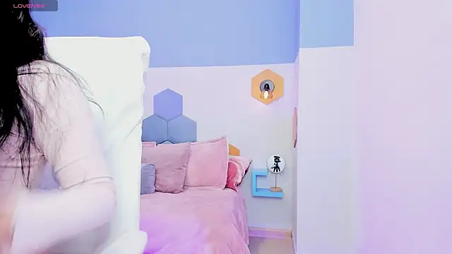 Snapshot of Chloe_fischer_ chatting on October 15, 2025, 2:50 pm Chloe fischer online show from October 15, 2025, 2:50 pm