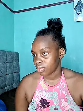 Snapshot of freaky_j_ chatting on December 25, 2024, 5:37 am freaky j online show from December 25, 2024, 5:37 am