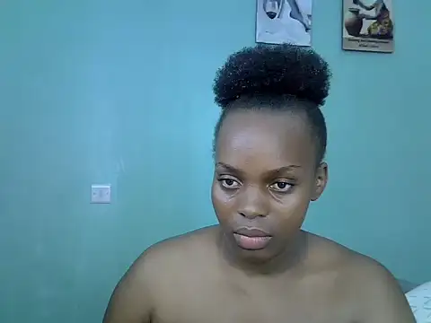 Snapshot of freaky_j_ chatting on February 5, 2025, 2:29 am freaky j online show from February 5, 2025, 2:29 am