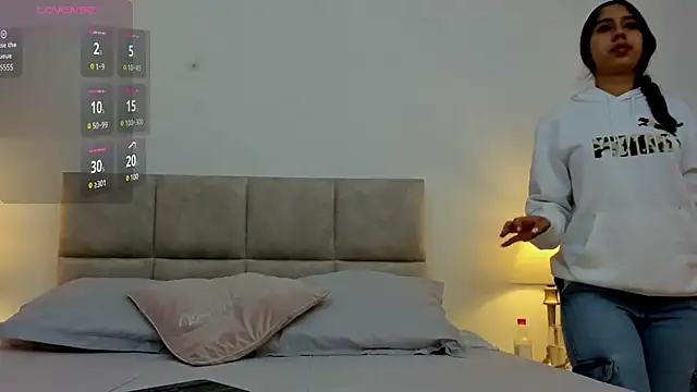 MissSussy online show from October 9, 2025, 11:30 am