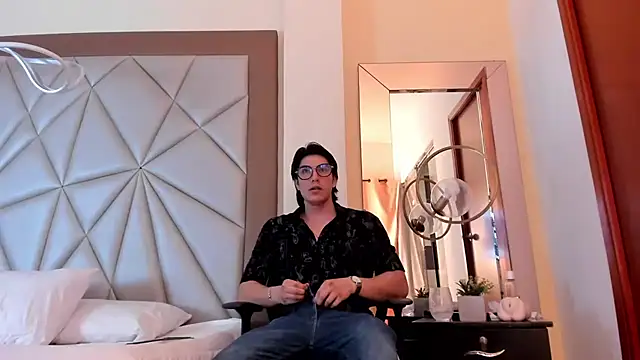 Karimferrer online show from December 21, 2024, 3:58 am