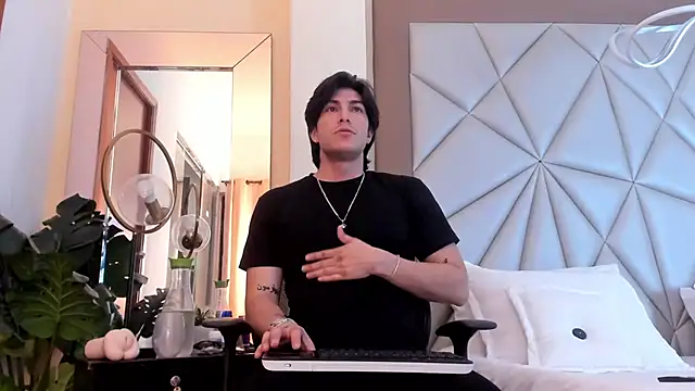 Karimferrer online show from January 10, 2025, 3:39 am