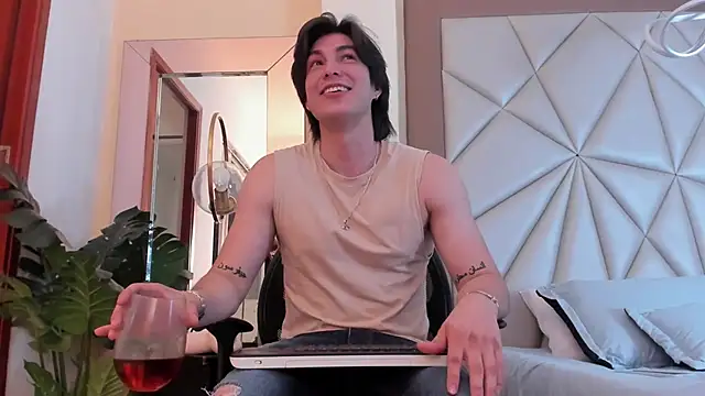 Karimferrer online show from January 15, 2025, 3:54 am