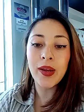 Snapshot of LisbethMoore_ chatting on January 7, 2025, 4:05 pm LisbethMoore online show from January 7, 2025, 4:05 pm