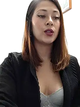 Snapshot of LisbethMoore_ chatting on March 13, 2025, 1:40 pm LisbethMoore online show from March 13, 2025, 1:40 pm