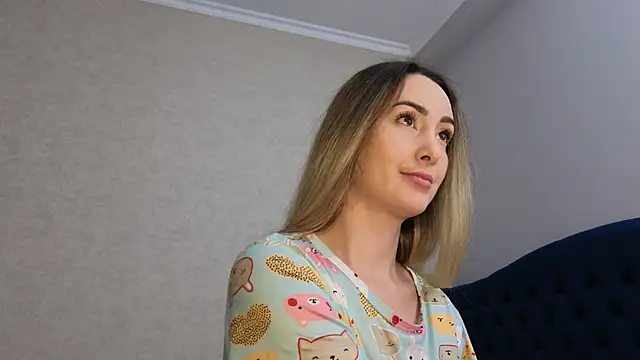 kimmie meow online show from March 8, 2025, 7:09 pm