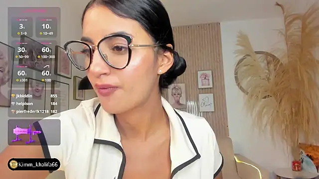 Kimm khalifa online show from February 11, 2025, 4:01 am