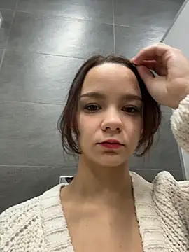 Snapshot of Times__Square chatting on December 14, 2025, 3:12 am Times Square online show from December 14, 2025, 3:12 am