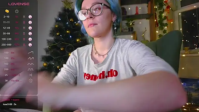 alisahug online show from December 11, 2024, 7:03 pm