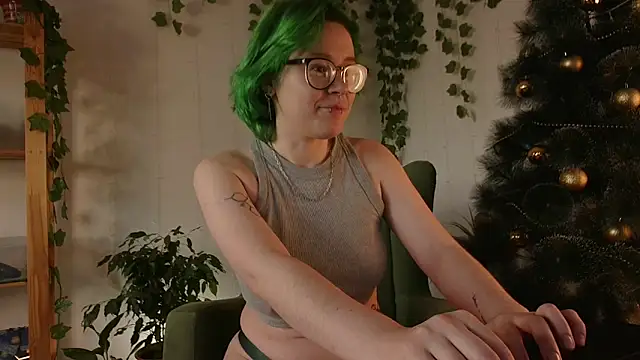 alisahug online show from December 29, 2024, 4:59 am