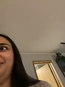 gabyaridi online show from September 29, 2025, 1:27 pm