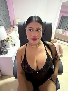 Snapshot of AshleyFerrer chatting on November 22, 2025, 3:33 pm AshleyFerrer online show from November 22, 2025, 3:33 pm