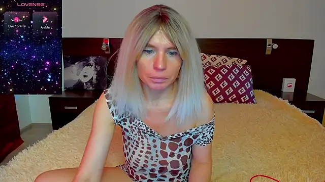 Snapshot of Hanna_Becrett17 chatting on March 7, 2025, 10:02 am Hanna Becrett17 online show from March 7, 2025, 10:02 am