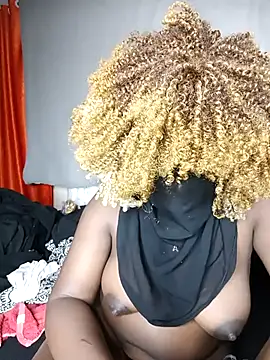 Snapshot of smileyboobs1 chatting on November 11, 2025, 8:42 pm smileyboobs1 online show from November 11, 2025, 8:42 pm