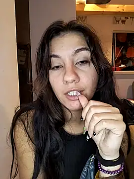 Snapshot of blvckbabyweed07 chatting on November 13, 2025, 12:42 am blvckbabyweed07 online show from November 13, 2025, 12:42 am