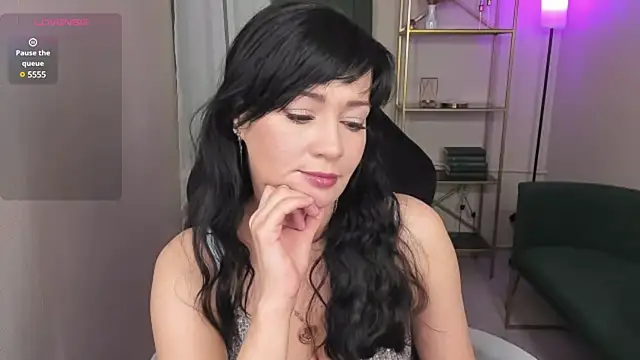 Snapshot of Julia__Frey chatting on February 11, 2025, 8:52 pm Julia  Frey online show from February 11, 2025, 8:52 pm