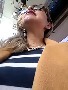 Cata Office-12 online show from January 3, 2025, 11:12 pm