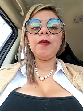 Cata Office-12 online show from January 20, 2025, 5:06 pm