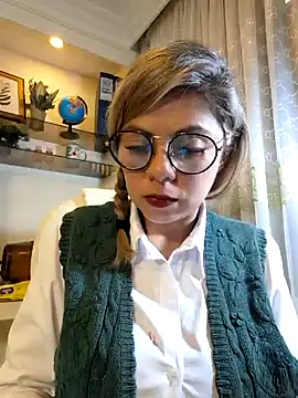 Cata Office-12 online show from January 28, 2025, 3:57 pm