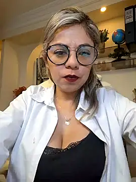 Cata Office-12 online show from February 10, 2025, 4:58 pm