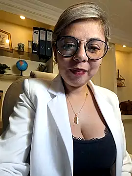 Cata Office-12 online show from February 28, 2025, 4:31 pm