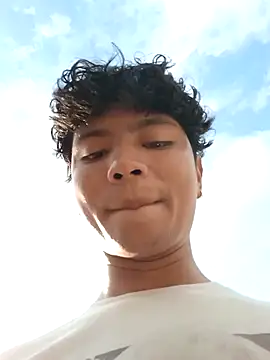  Ottis  online show from March 16, 2025, 9:47 pm