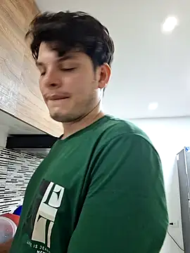  Ottis  online show from October 22, 2025, 11:04 pm