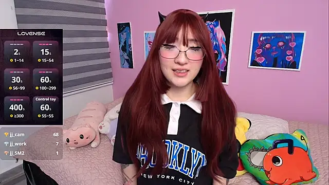 Miwa violet online show from September 19, 2025, 8:20 pm