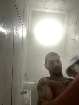 Snapshot of Christopherreis chatting on November 7, 2025, 2:11 am Christopherreis online show from November 7, 2025, 2:11 am