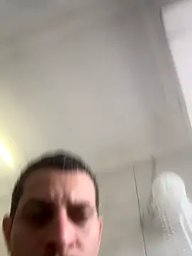 Snapshot of Christopherreis chatting on November 8, 2025, 4:40 pm Christopherreis online show from November 8, 2025, 4:40 pm