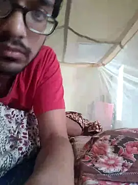 Snapshot of THE_NAKED_BOY chatting on January 1, 2025, 4:07 am THE NAKED BOY online show from January 1, 2025, 4:07 am