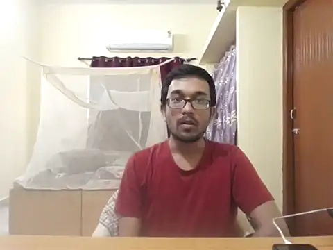 Snapshot of THE_NAKED_BOY chatting on October 4, 2025, 3:59 am THE NAKED BOY online show from October 4, 2025, 3:59 am