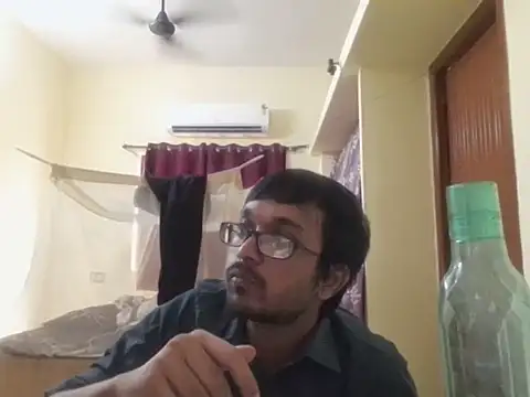 Snapshot of THE_NAKED_BOY chatting on November 5, 2025, 7:52 am THE NAKED BOY online show from November 5, 2025, 7:52 am