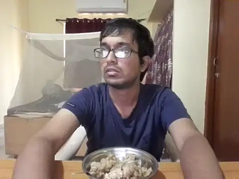 Snapshot of THE_NAKED_BOY chatting on November 15, 2025, 6:11 am THE NAKED BOY online show from November 15, 2025, 6:11 am