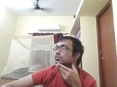 Snapshot of THE_NAKED_BOY chatting on November 19, 2025, 3:12 pm THE NAKED BOY online show from November 19, 2025, 3:12 pm